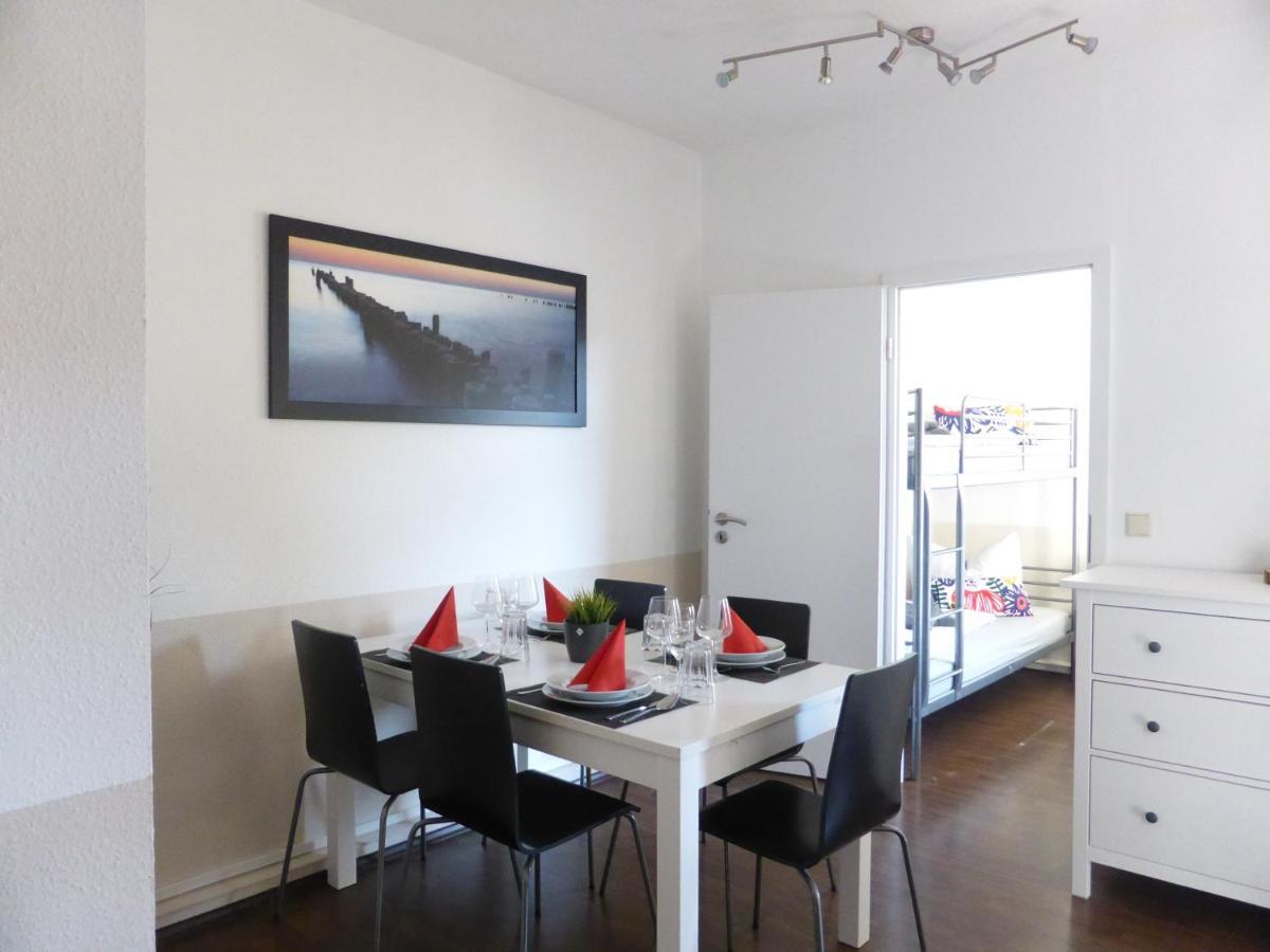 Ferienwohnung Friedrich Schiller, 2 Schlafzimmer, Balkon,Kostenloses Wifi, Naehe Zentrum, Jena Bagian luar foto