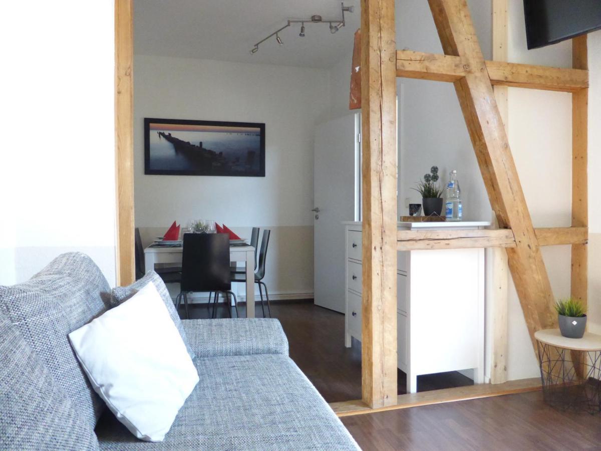 Ferienwohnung Friedrich Schiller, 2 Schlafzimmer, Balkon,Kostenloses Wifi, Naehe Zentrum, Jena Bagian luar foto